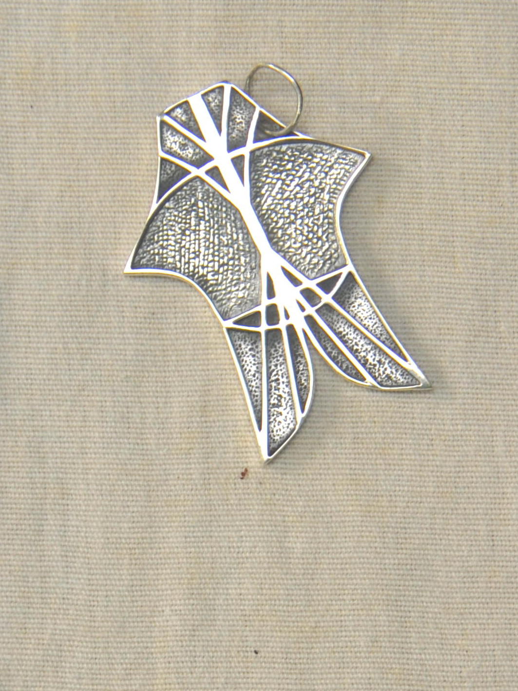 Silver Bebean Pendant - Regular Bali Style